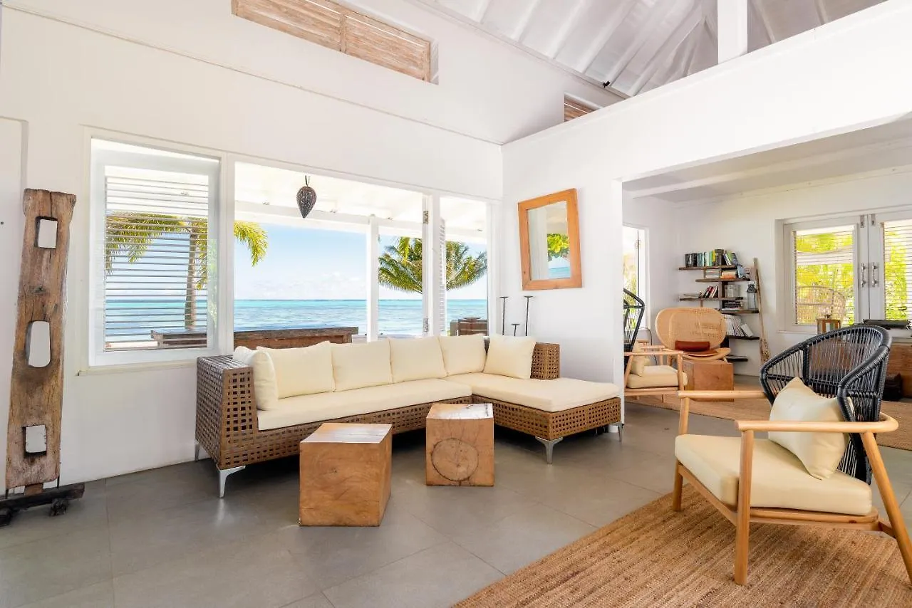 Moorea Beach Lodge Hotel